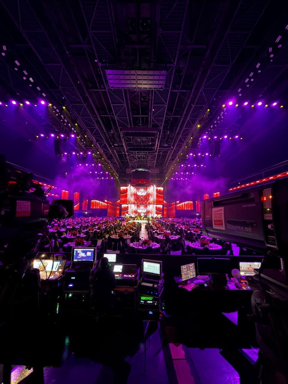 Apex live production control position at a major event